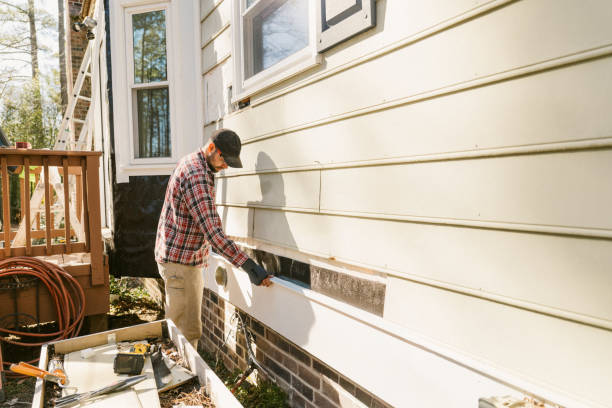 Top rated local Storm Damage Siding Repair specialists in Amherst, VA